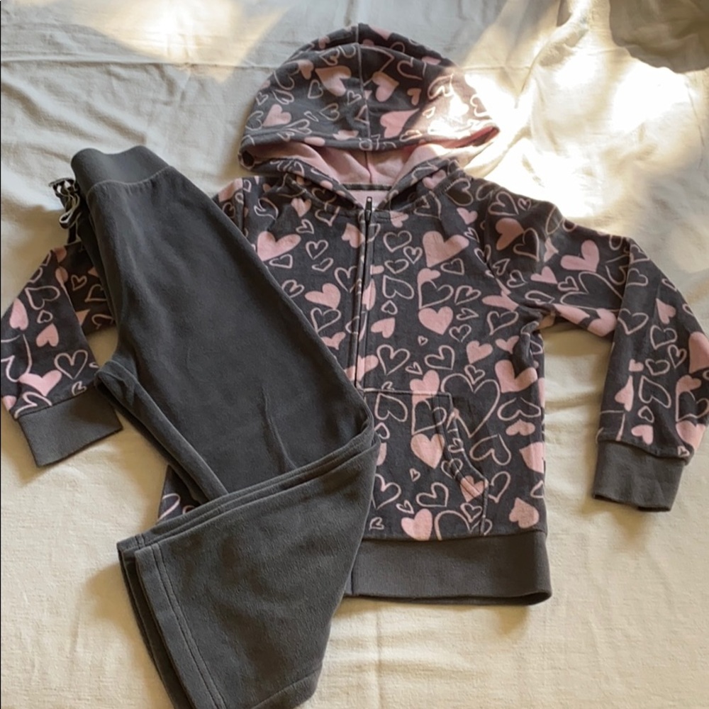 FINAL👈 Girls velour track set size 6X